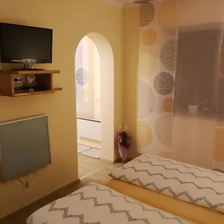 Rum i privatbostad Haus Janschuetz *